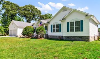 738 Dawson Creek Rd, Arapahoe, NC 28510