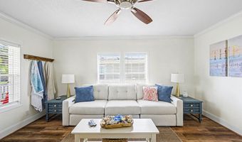 971 Laurel Cir, Barefoot Bay, FL 32976