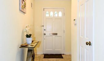 5153 WESTBARD Ave 15, Bethesda, MD 20816