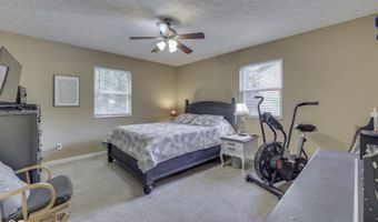 596 Briarwood Ln, Bedford, IN 47421