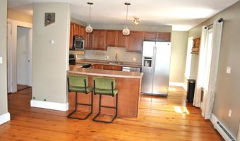 20 Oak Grove Ave, Bath, ME 04530