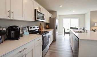 2105 BUGGE Dr, Adel, IA 50003