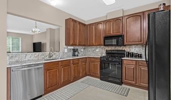 2129 W Concord Ln, Addison, IL 60101