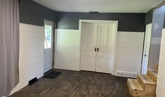 640 N Flint Rd, Angola, IN 46703