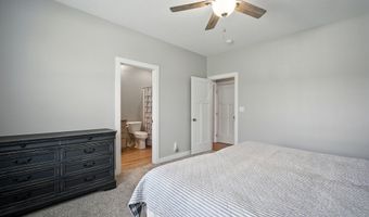 5218 NW 8th St, Ankeny, IA 50023