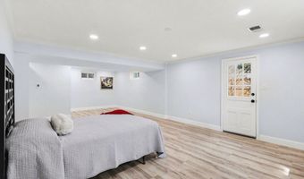 9414 WADSWORTH Dr, Bethesda, MD 20817