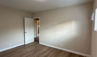 114 S 6TH St B, Alhambra, CA 91801