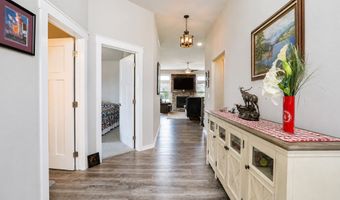 1300 S 10th St, Adel, IA 50003