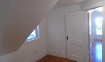 23 Fowler St, Augusta, ME 04330