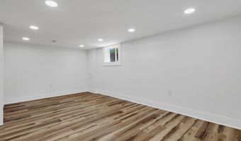 229 DORIS Ave, Brooklyn Park, MD 21225