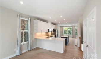 743 Anderson St, Charlotte, NC 28205
