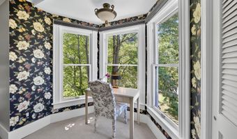 496 Beach St, Ashland, OR 97520