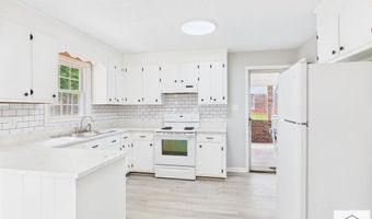 310 Dalewood Dr, Bassett, VA 24055