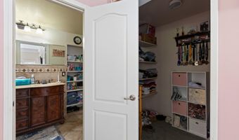 1293 Starveout Creek Rd, Azalea, OR 97410
