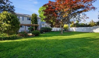 316 Waseca Ave, Barrington, RI 02806