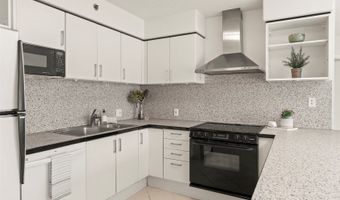 801 S King St 1202, Honolulu, HI 96813