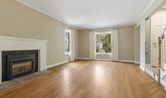 640 S Beverly Ln, Arlington Heights, IL 60005