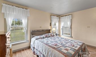 739 S Main St, Cascade, ID 83611