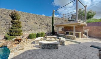2124 Pont National Dr, Henderson, NV 89044
