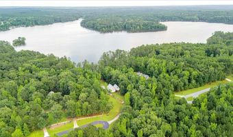 1034 N Pointe Dr, Lincolnton, GA 30817