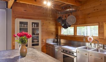 39 Hornbeck Ln, Accord, NY 12404