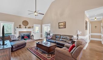 28 Golden Eagle Dr, Adairsville, GA 30103
