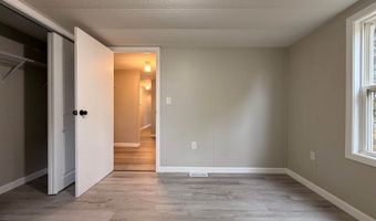 48 Bushey St, Ashland, ME 04732