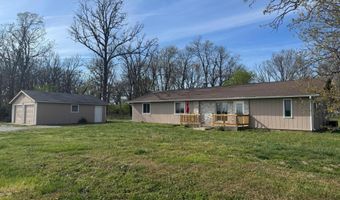 17928 State Highway Z, Aurora, MO 65605