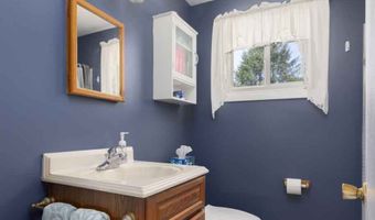 3 Alpine Dr, Burlington, CT 06013