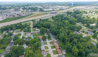 1907 Lone Pine Dr, Arnold, MO 63010