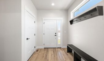 4061 SADDLEBACK Ln, Cheyenne, WY 82001
