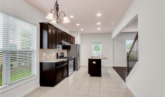 4920 Breezewood Cir, Alpharetta, GA 30004