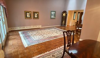 2 Tunxis Pl, Cheshire, CT 06410