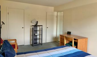892 Chatham Ln W, Columbus, OH 43221