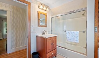361 14th St, Bangor, ME 04401