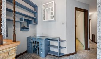 1002 Carroll Ave, Ames, IA 50010