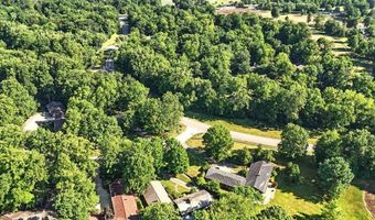 615 Glen Eden Ct, Aurora, OH 44202