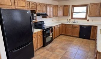 1100 S Revolution Way, Big Water, UT 84741
