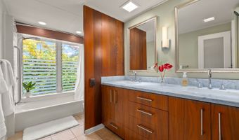 4765 Matsonia Dr, Honolulu, HI 96816