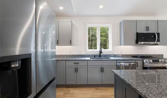 86 Branch View Ter, Alfred, ME 04002