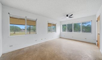 144 OAK PARK Rd, Adkins, TX 78101