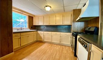 162 Keach Pond Dr, Glocester, RI 02814