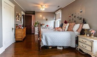 151 Burke St, Appomattox, VA 24522