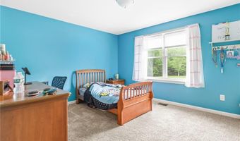 162 Pine Orchard Rd, Glocester, RI 02814