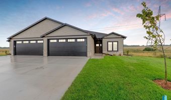 414 N Almond Ave, Brandon, SD 57005