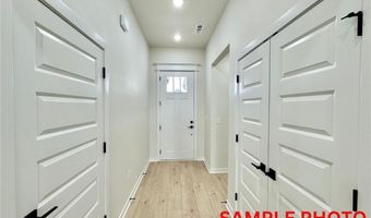 5906 SW Chiefs Rd, Bentonville, AR 72713
