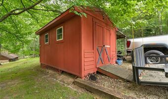 3250 N Shamrock Ln, Birdseye, IN 47513