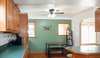 9706 Sterling Ave, Allen Park, MI 48101