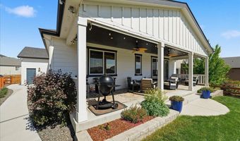 997 Blue Bell Rd, Berthoud, CO 80513