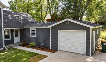 201 MILL St, Amherst, WI 54406